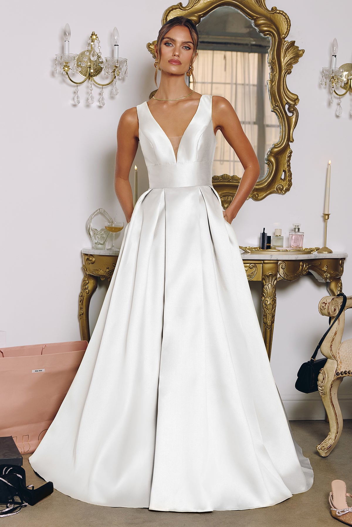 14WT8 gown in Off White