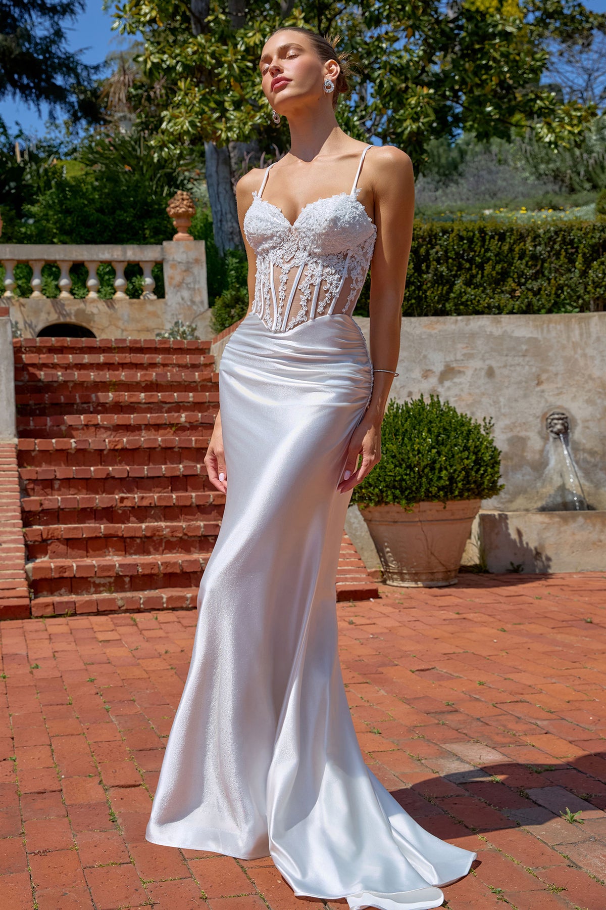 19WT8 dress in Off White