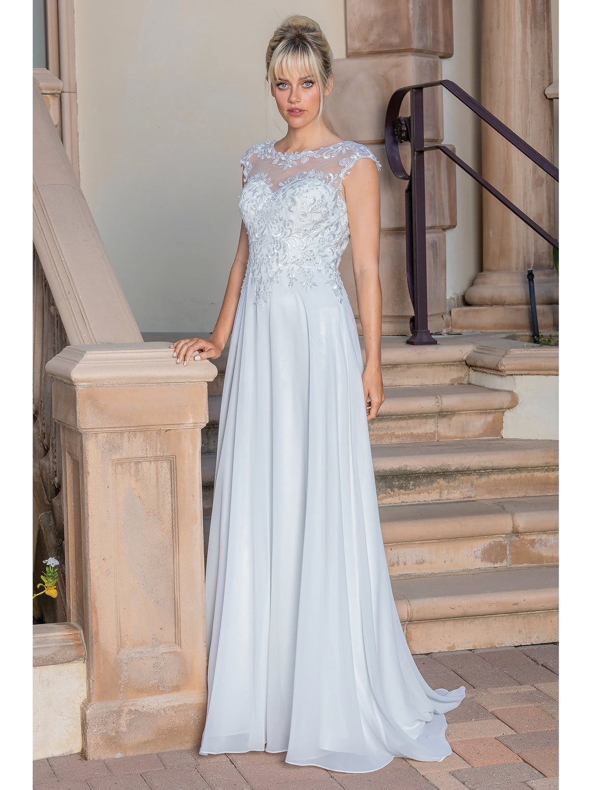 Dancing Queen 0251 wedding dress in off white, front view