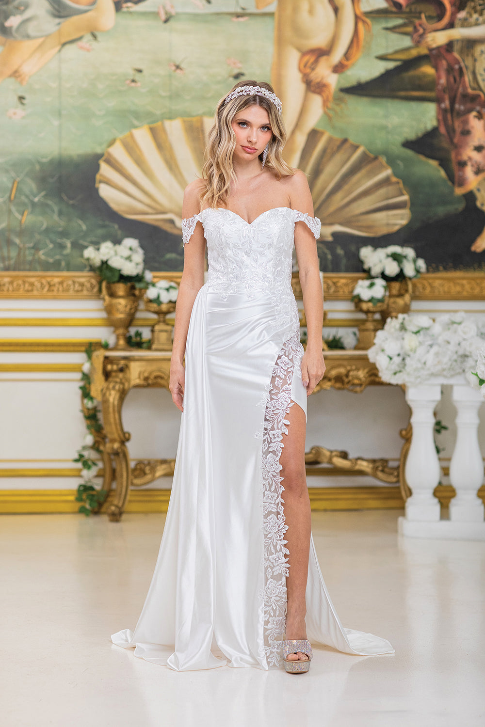 Dancing Queen 0289 wedding dress in off white, front view