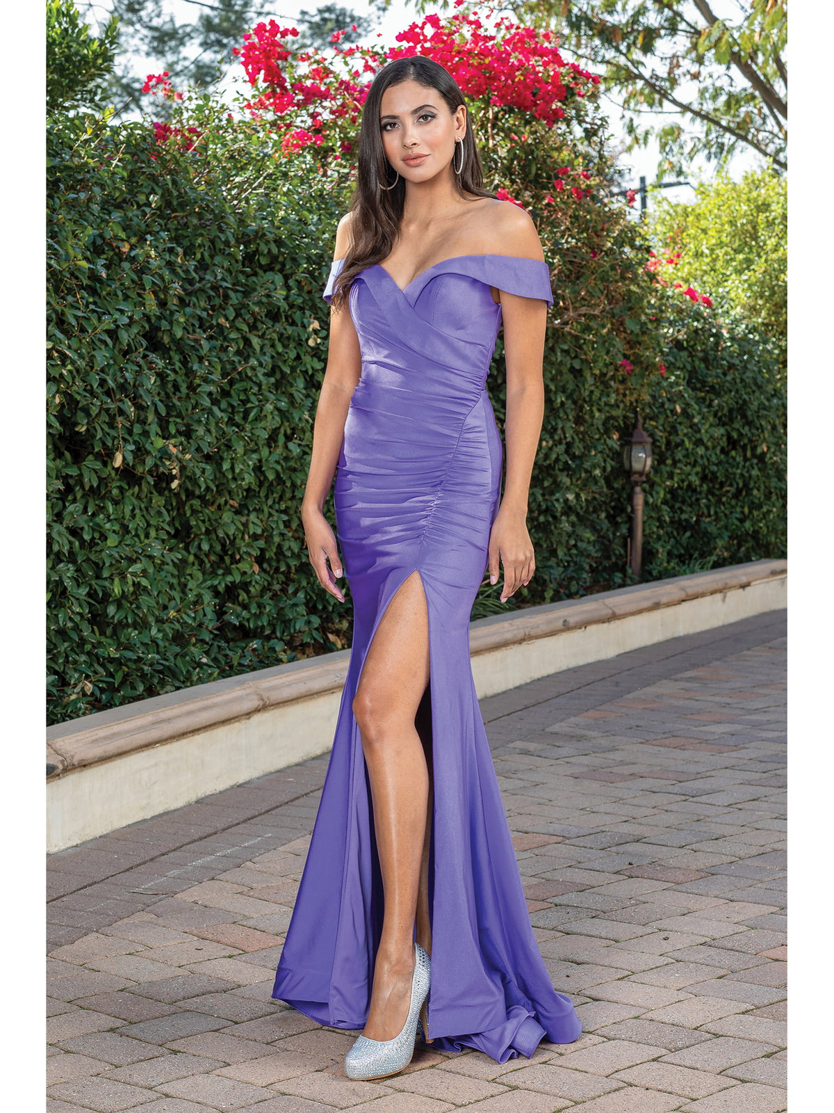 Dancing Queen 4278 prom dress in lavender, front view