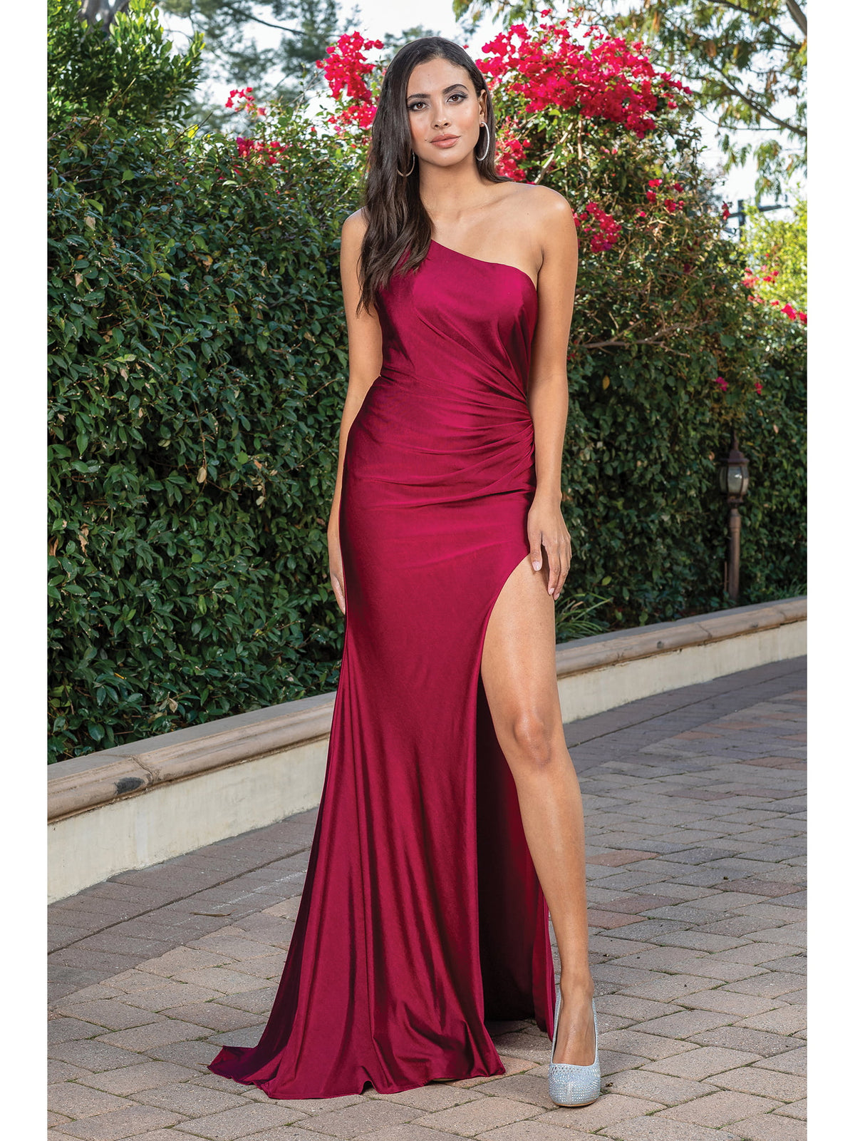 Dancing Queen 4299 prom dress in burgundy, front view