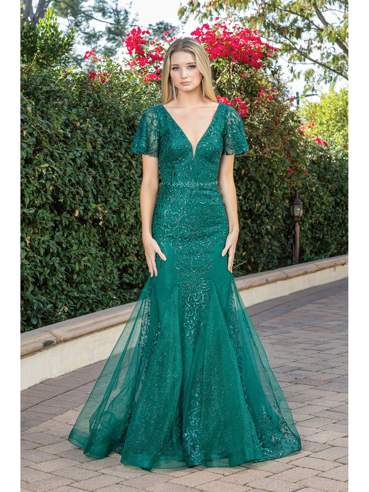 Dancing Queen 4309A prom dress in hunter green, front view