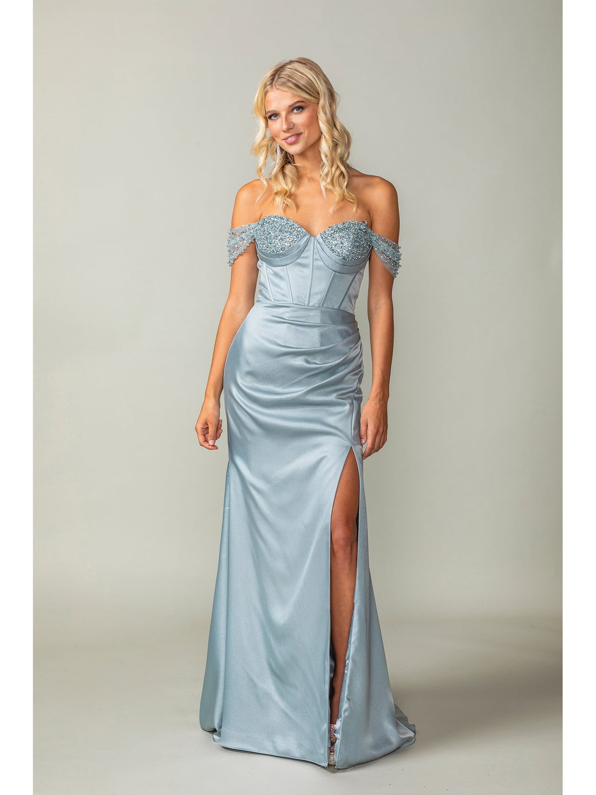 Dancing Queen 4401 prom dress in hunter green, front view