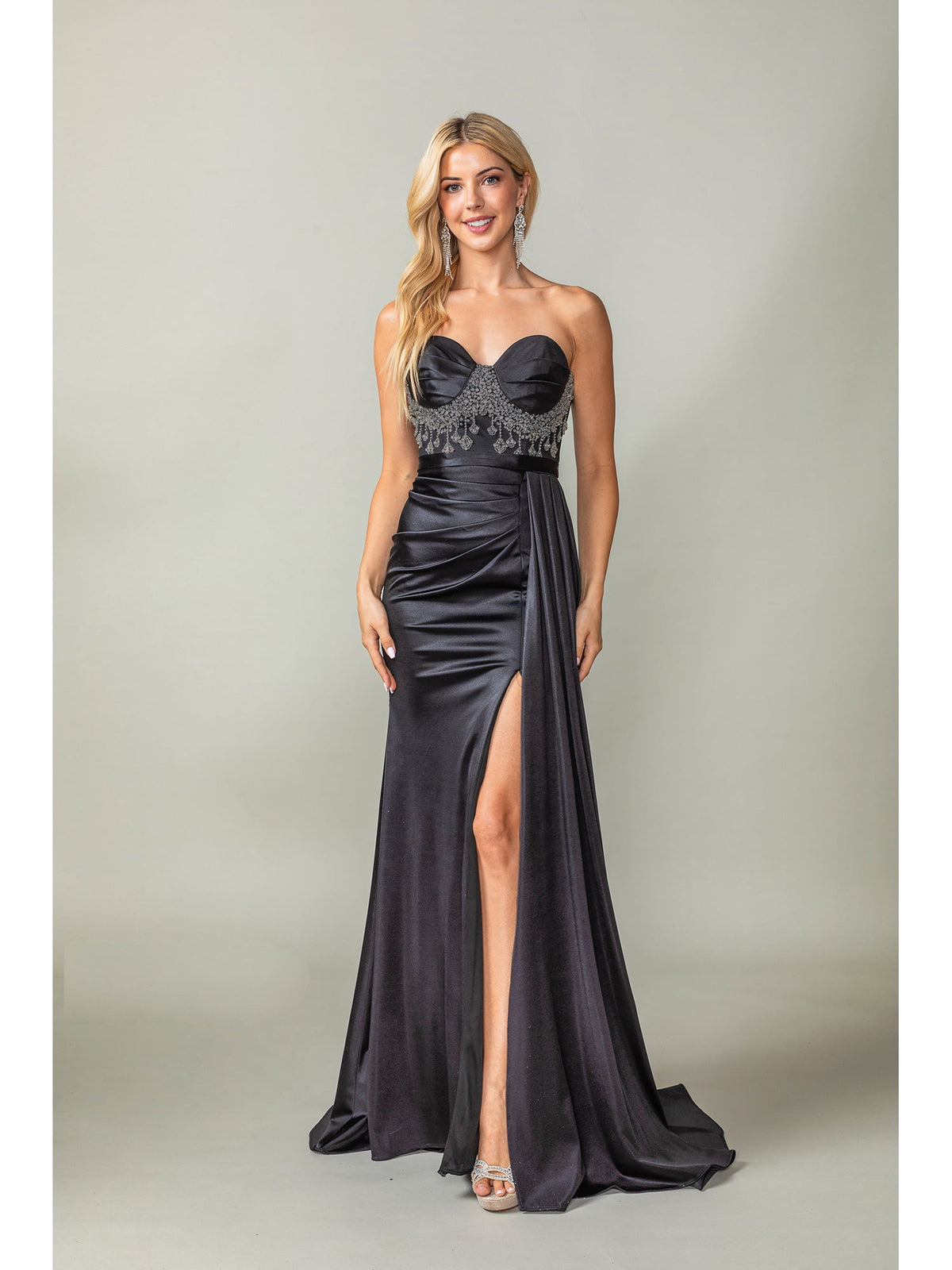 Dancing Queen 4414 prom dress in black, front view