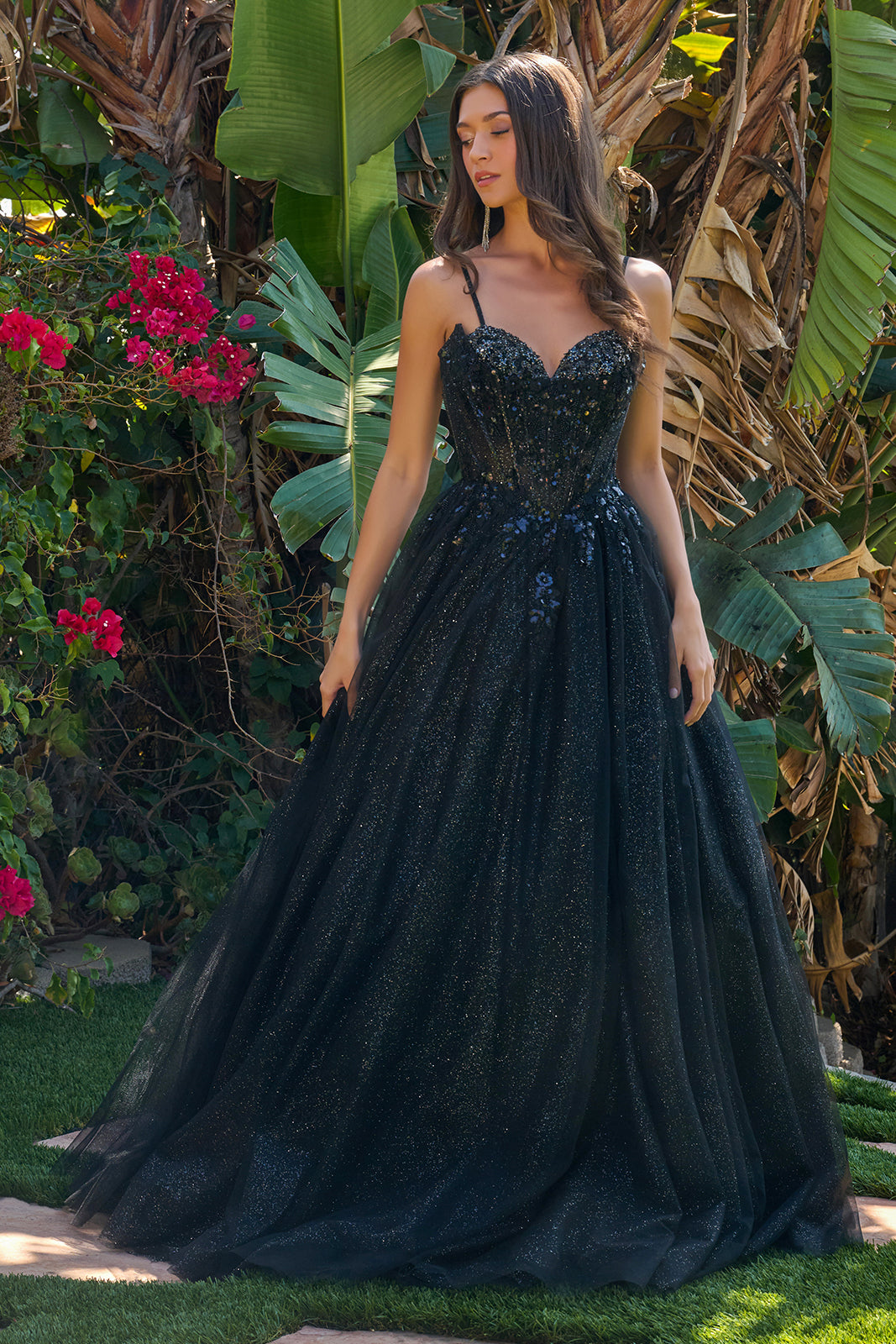 GL3750 — Black