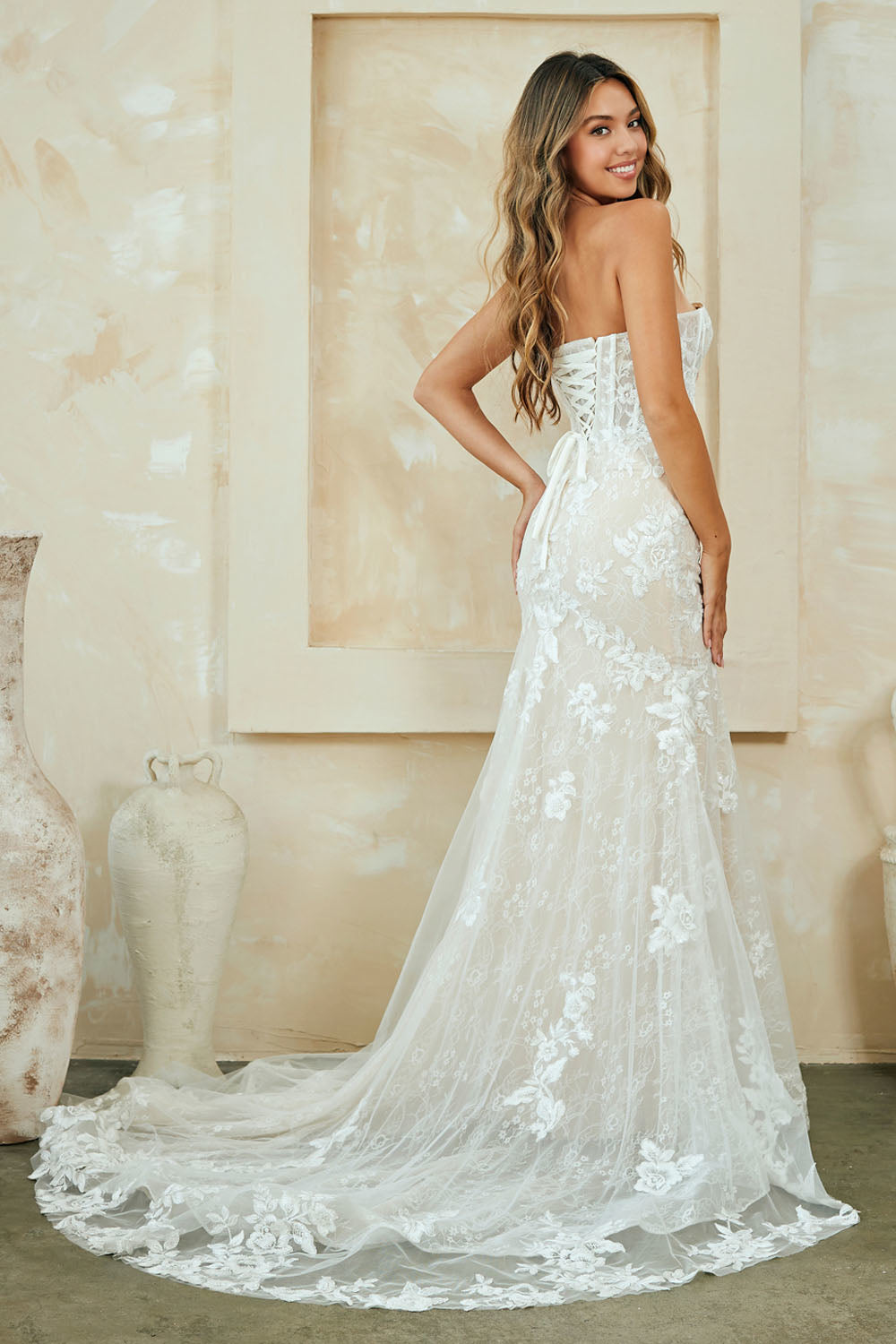 WL0100 lace corset wedding gown, white, back view