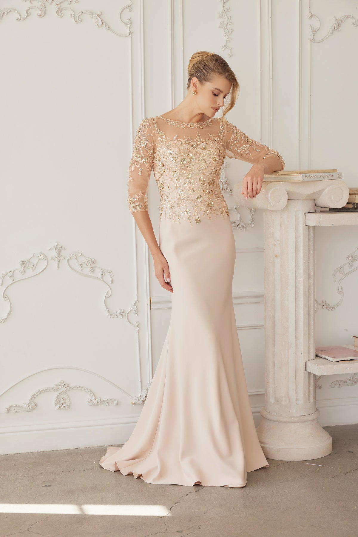 Amadine evening dress in Gold