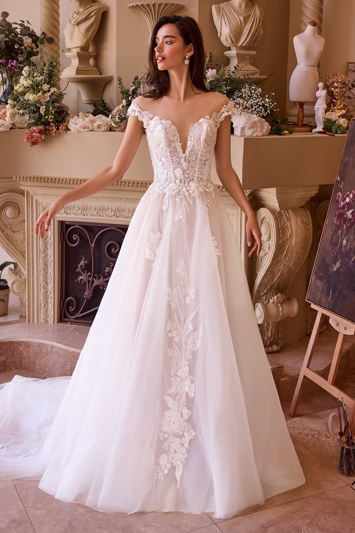 Nia wedding dress in Off White-Nude, view 1