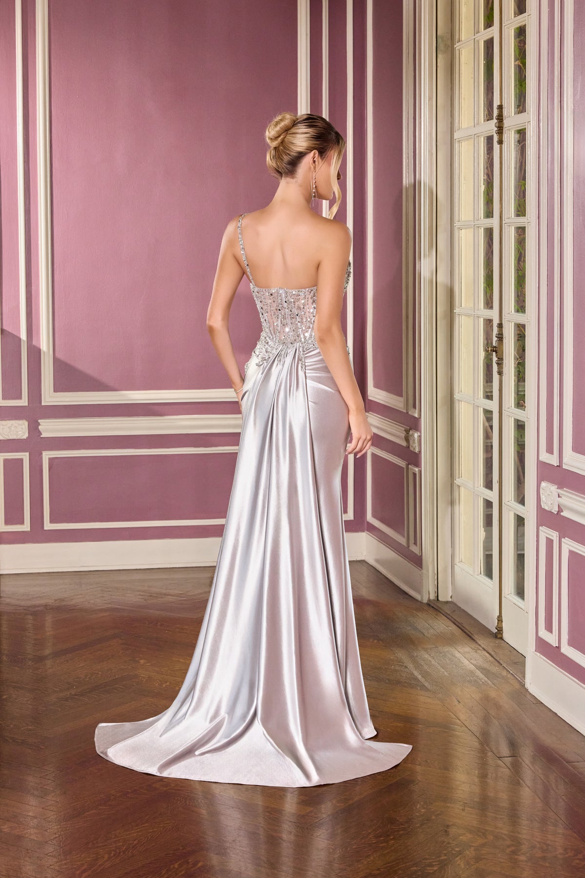Halo — Silver dress