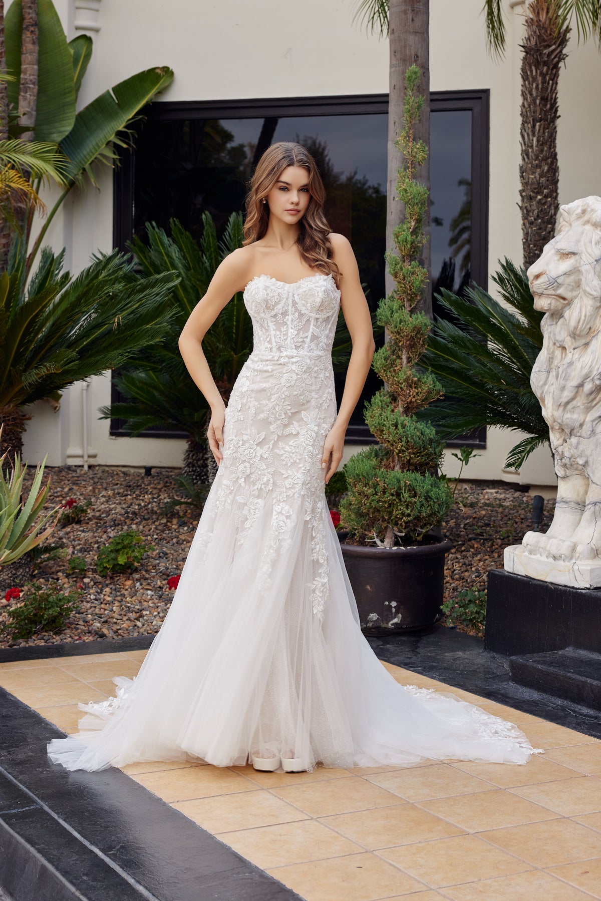 Vivienne wedding dress in White & Nude