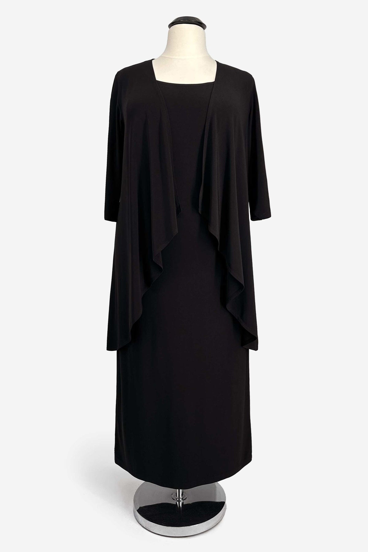 000T9 dress in Black