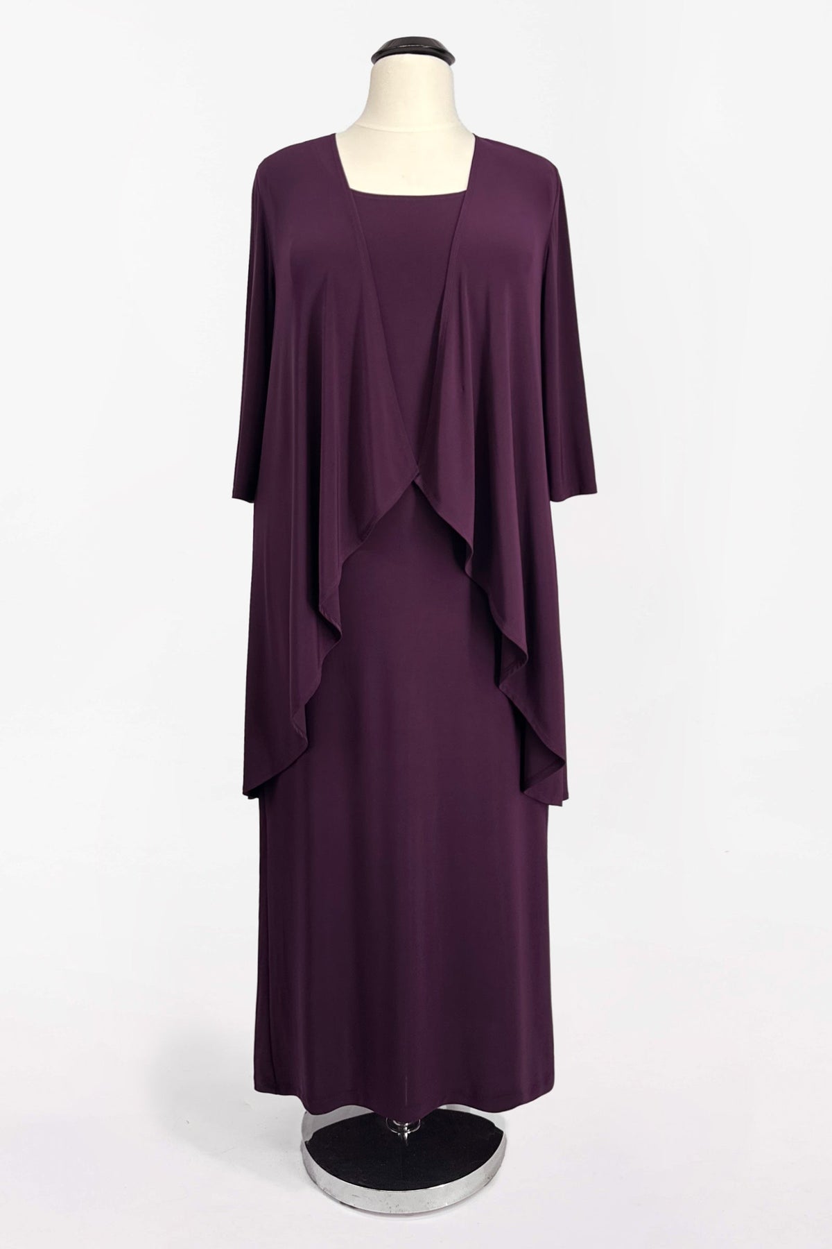 000T9 dress in Eggplant