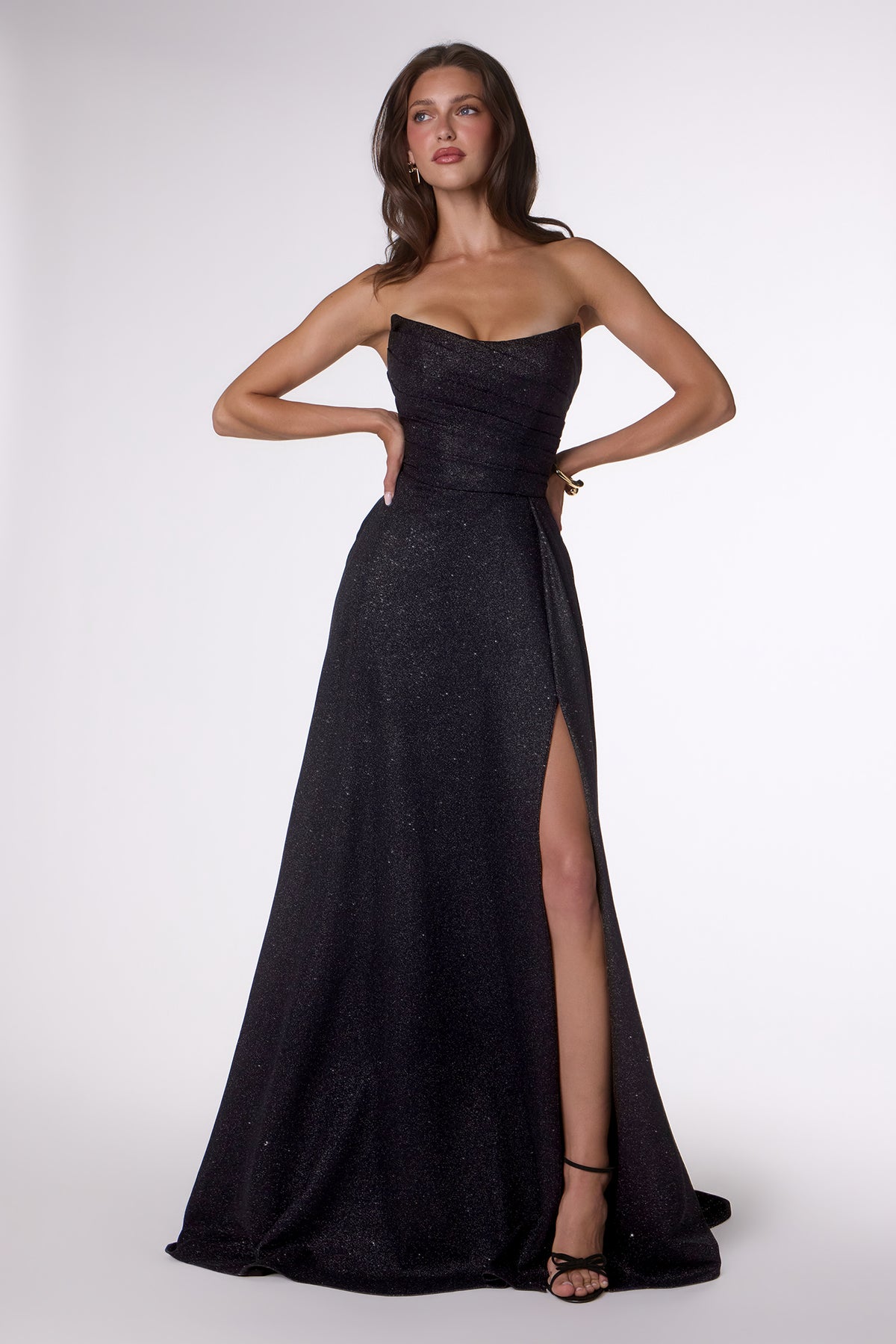 01T7 gown in Black