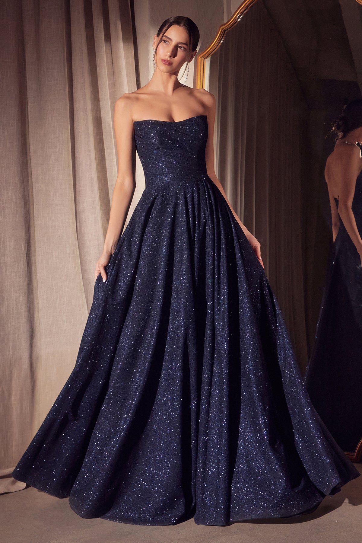 01T7 gown in Navy
