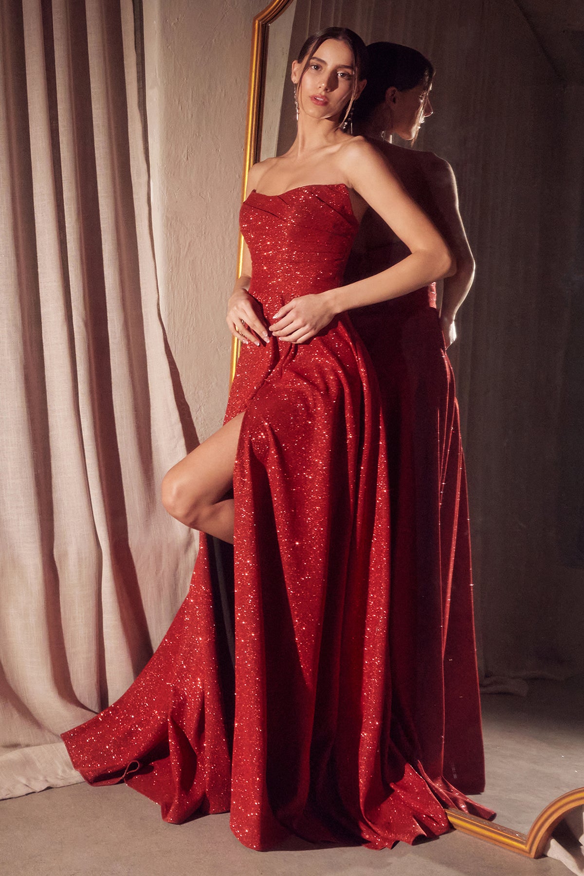 01T7 gown in Red
