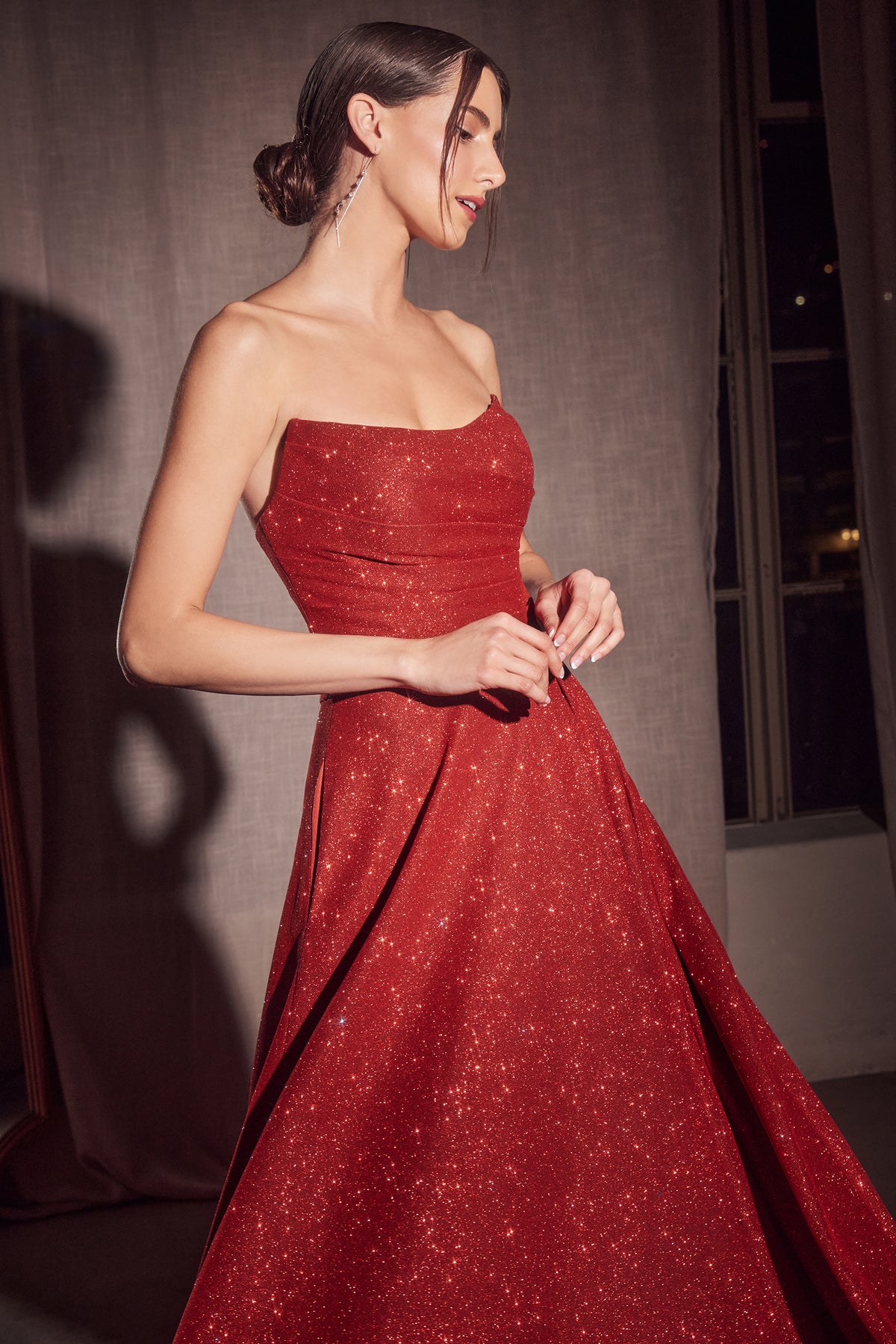 01T7 gown in Red