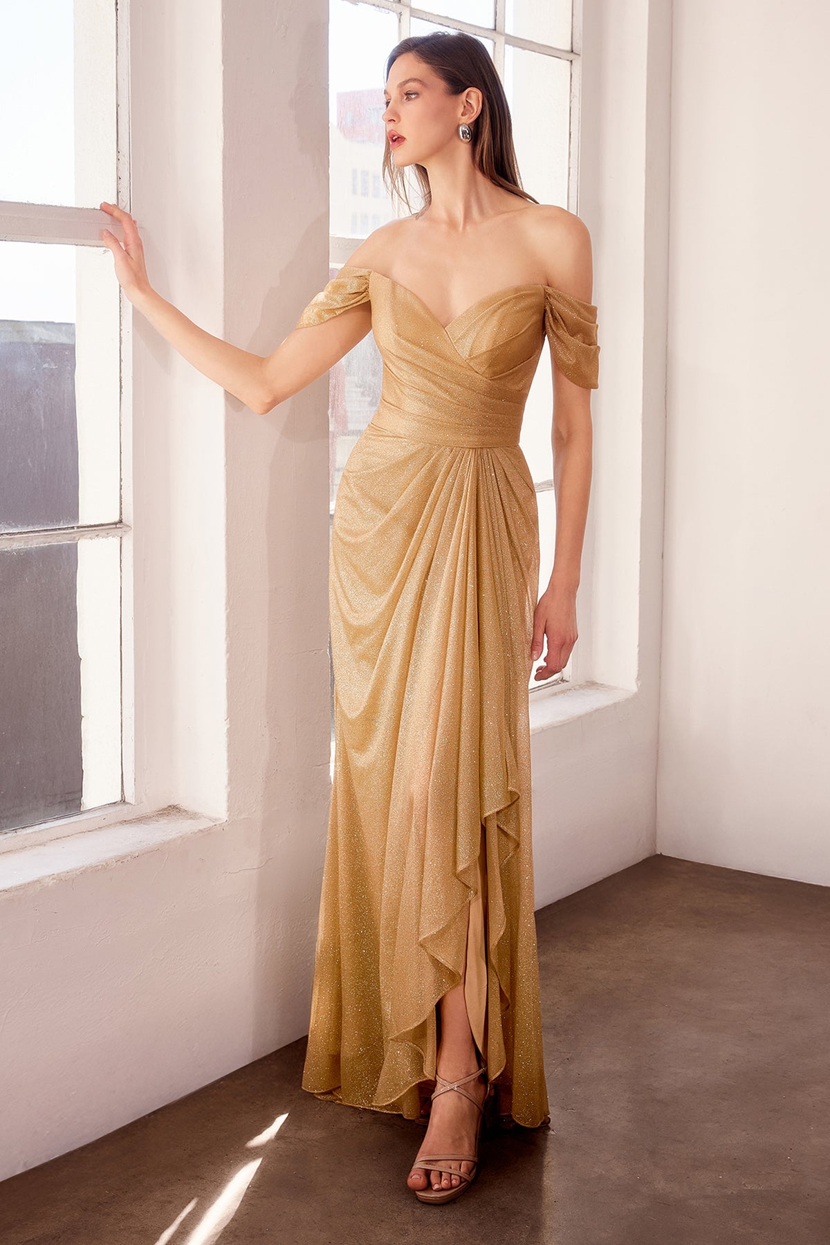 04T6 dress in Gold