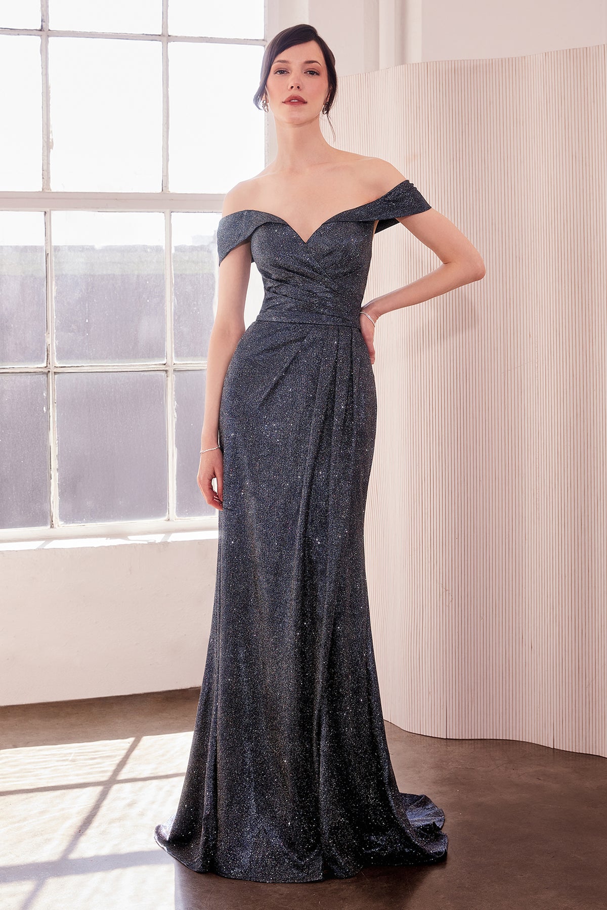 05T6 dress in Navy