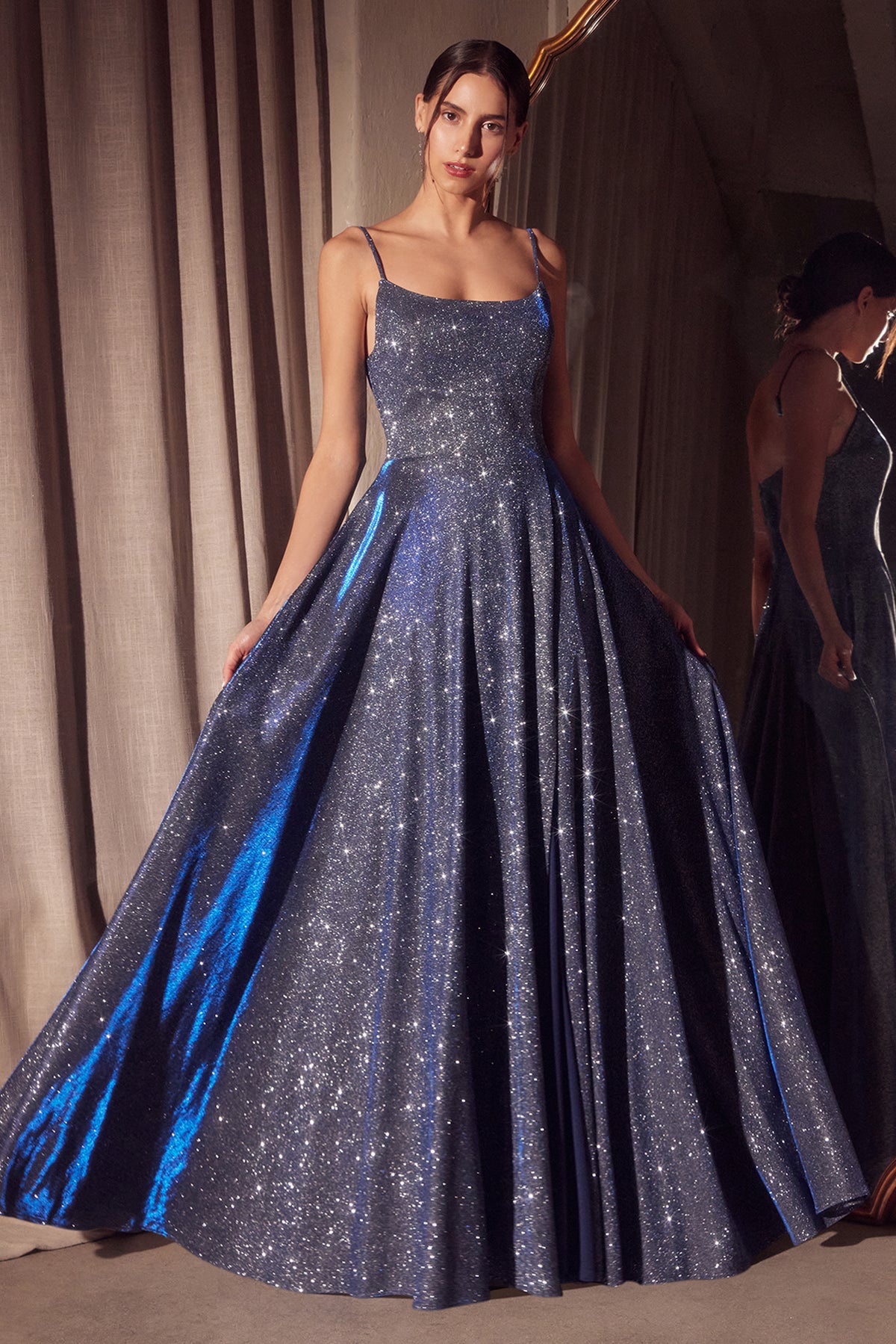 13T2 gown in Navy