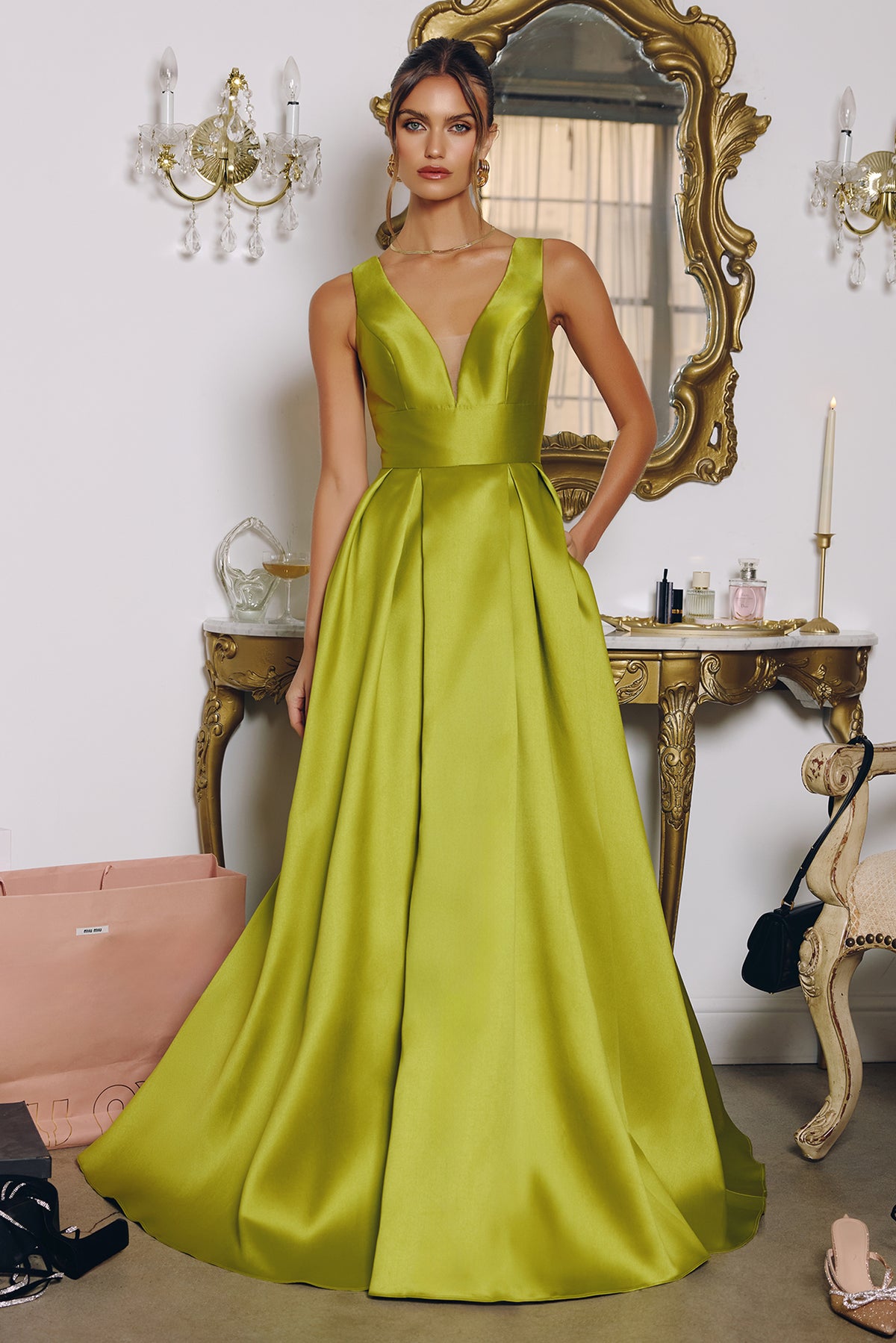 14T8 gown in Greenery