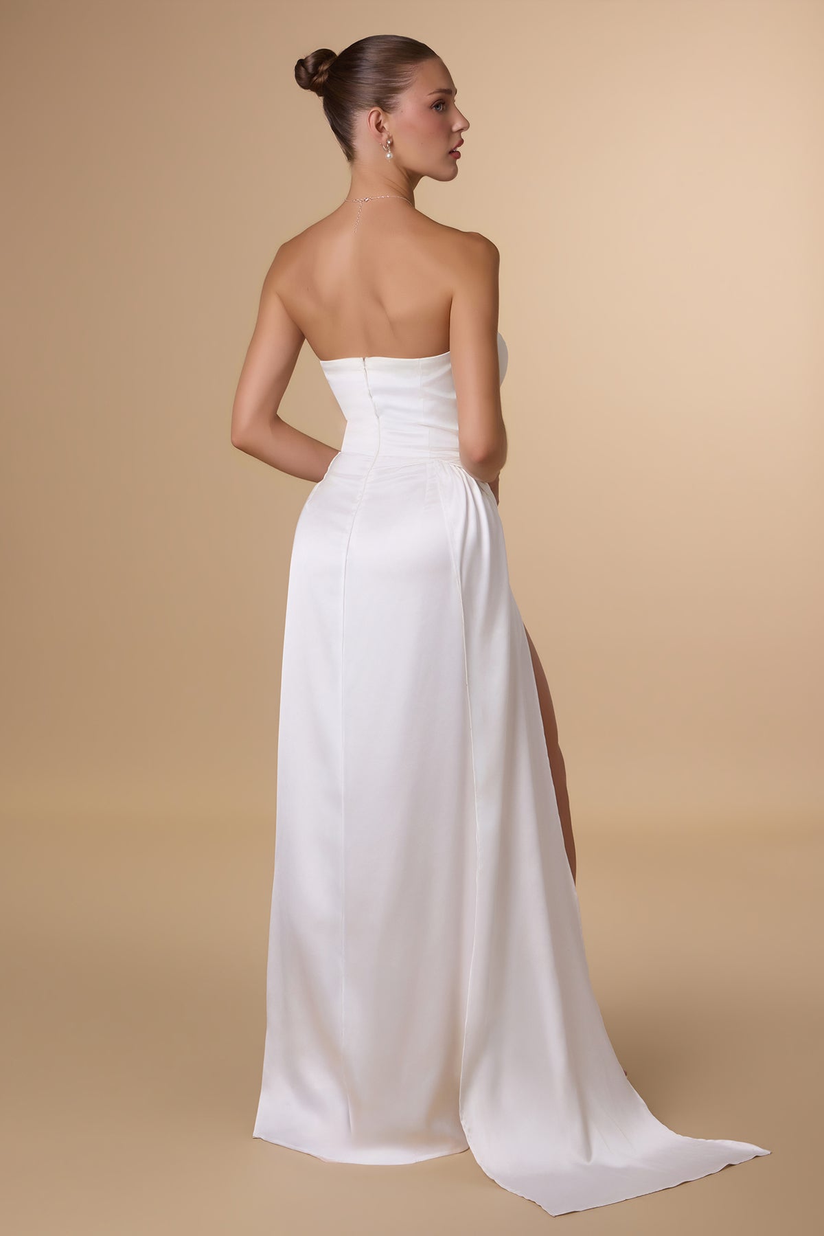 15WT2 dress in Off White