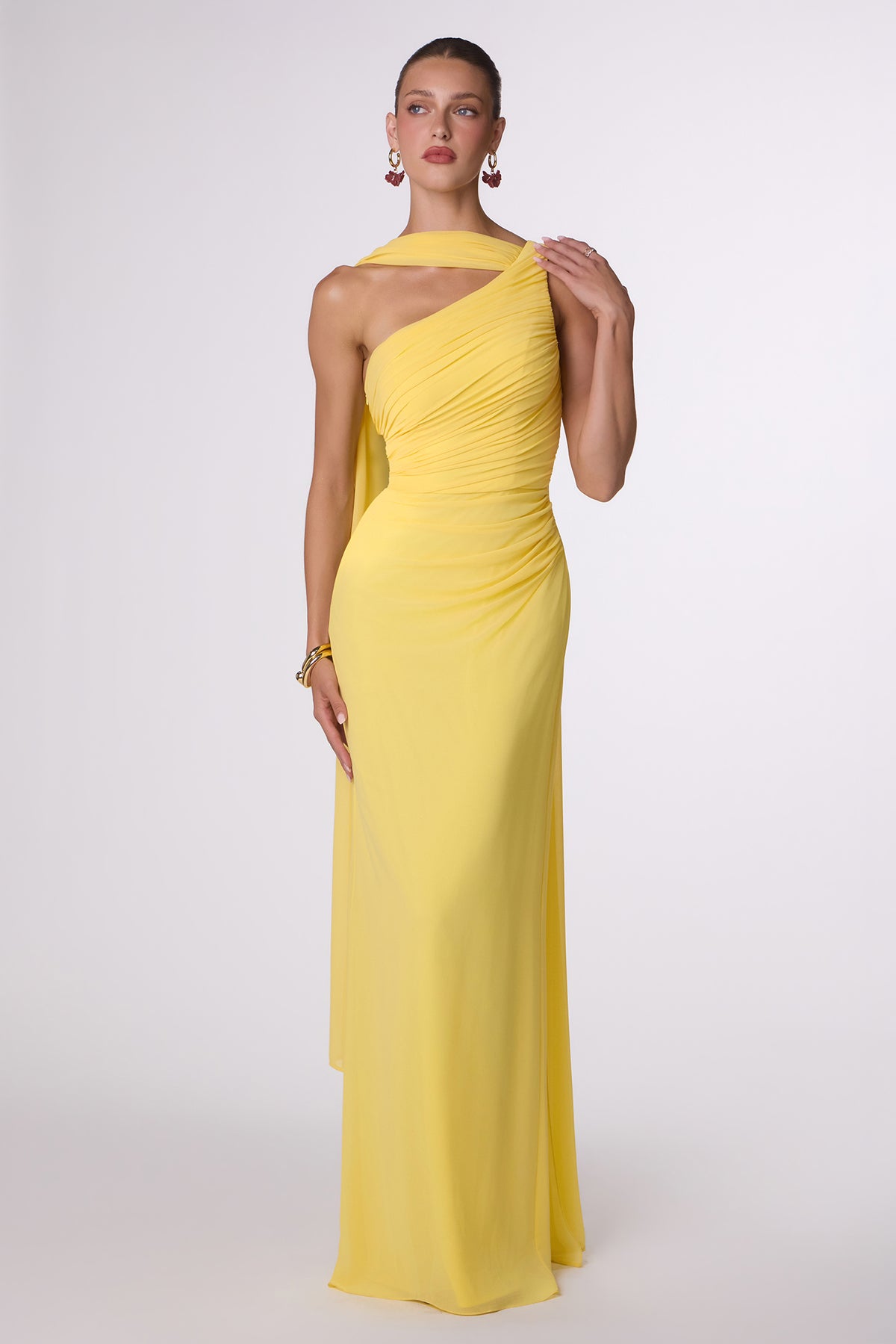 30T7 gown in Lt Yellow