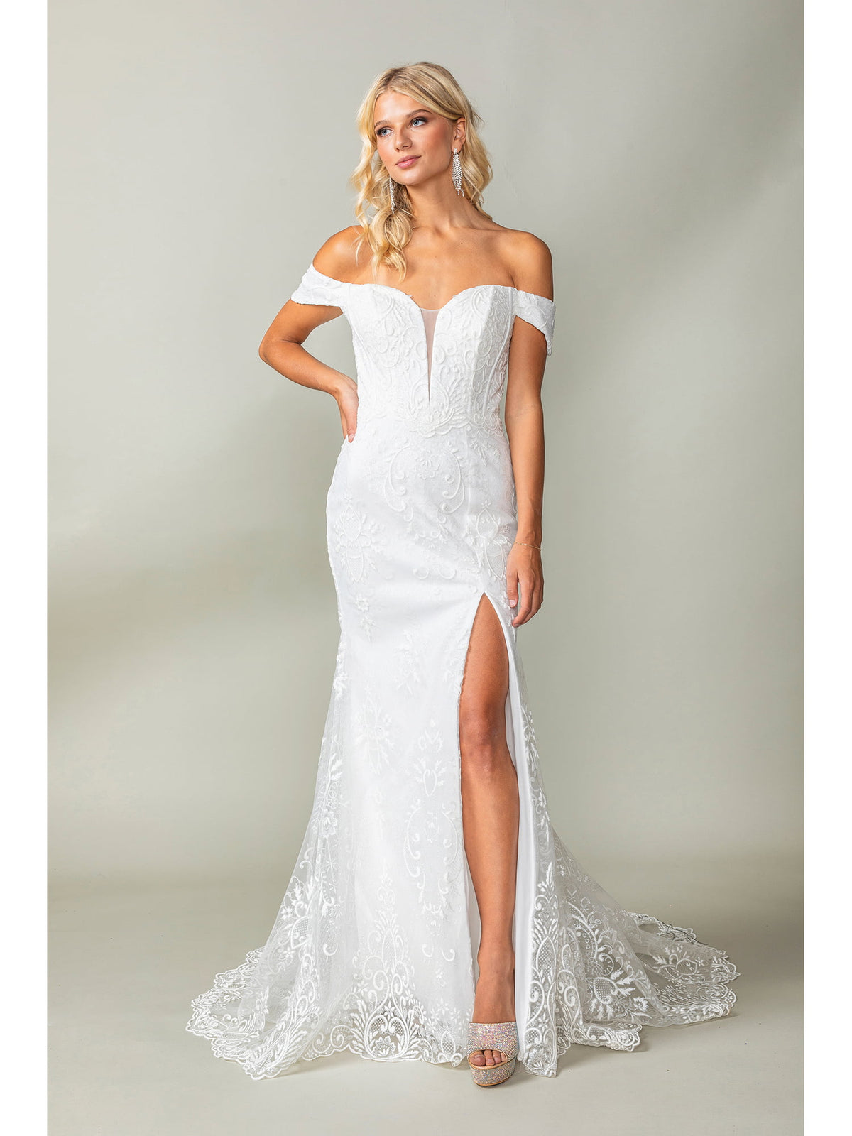 Dancing Queen 0273 wedding dress in off white, front view