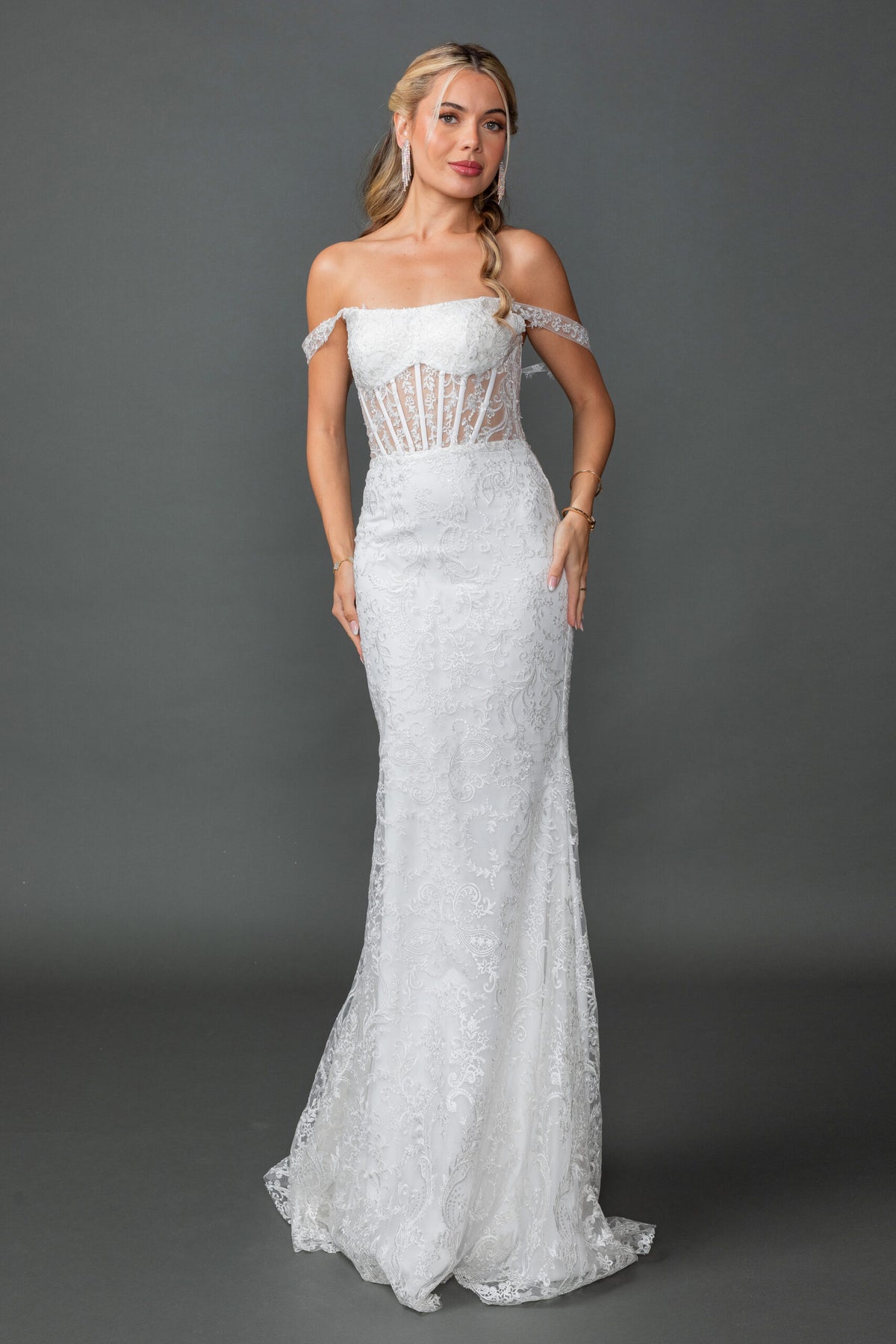 Dancing Queen 0319 wedding dress in off white, front view