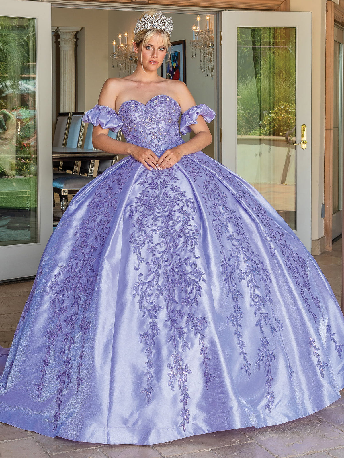 Dancing Queen 1644 quinceanera dress in lilac, front view