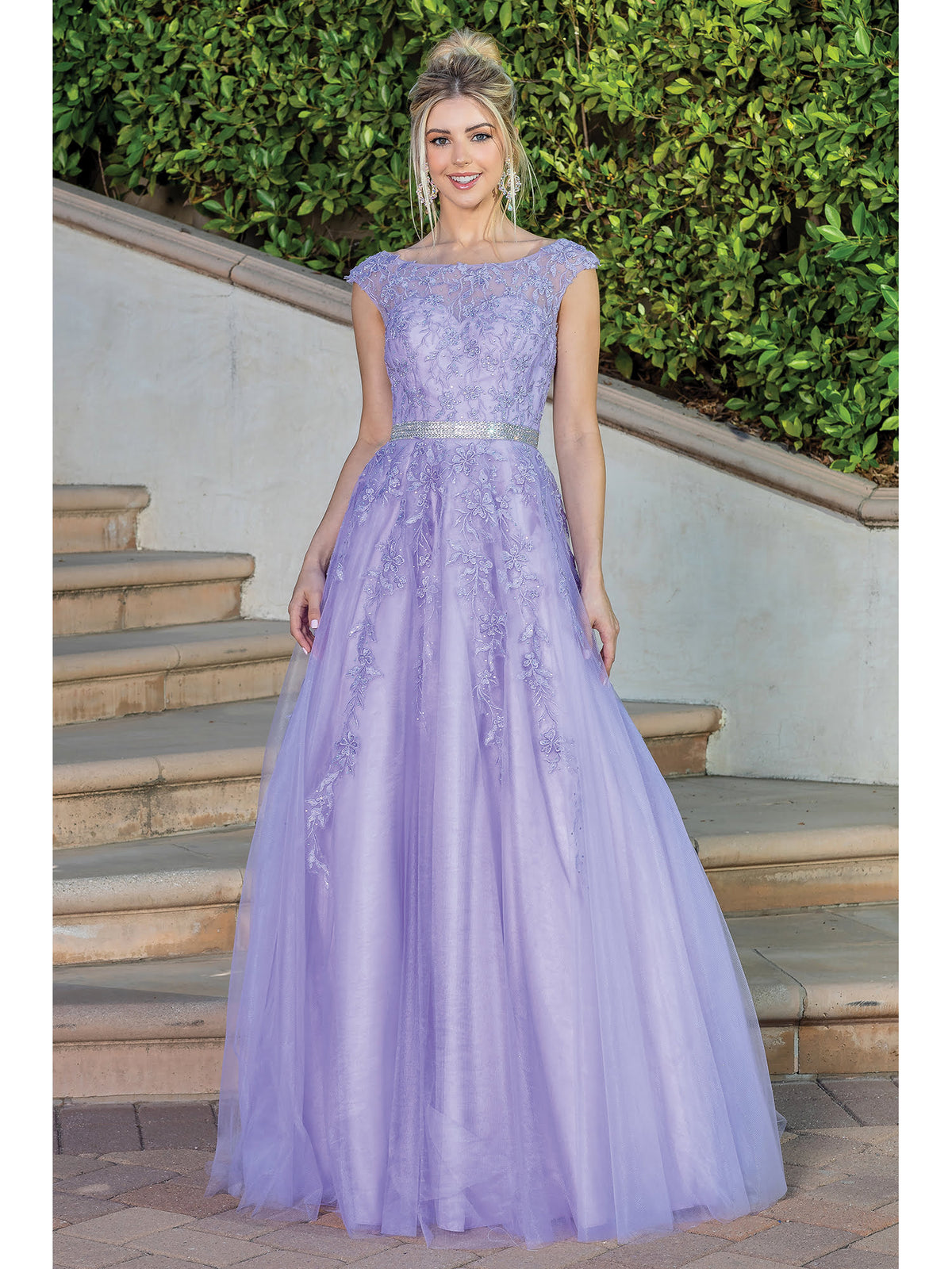 Dancing Queen 4245 prom dress in lilac, additional view