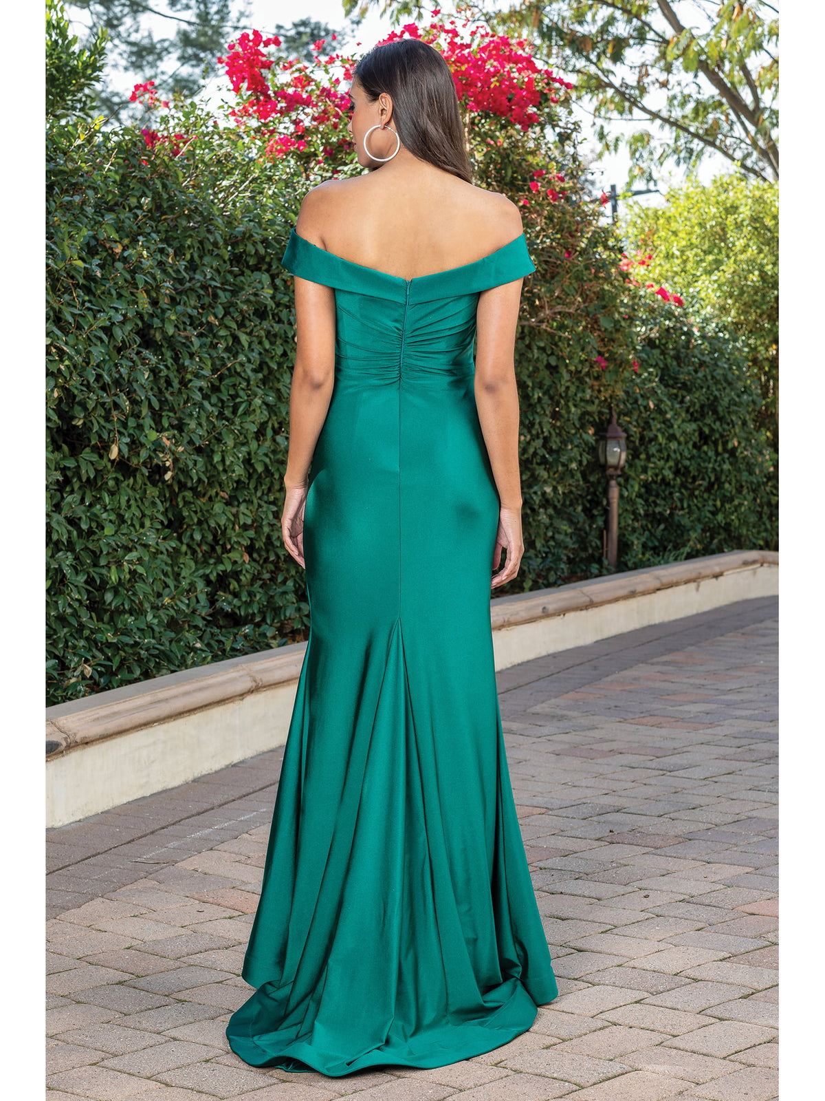 Dancing Queen 4278 prom dress in hunter green, back view