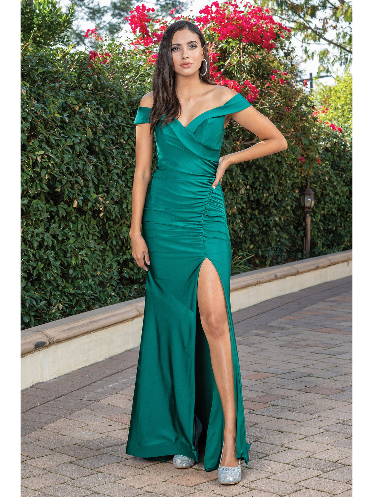 Dancing Queen 4278 prom dress in hunter green, front view