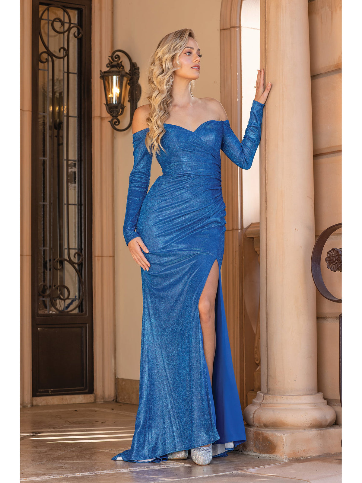 Dancing Queen 4298 prom dress in royal blue, front view