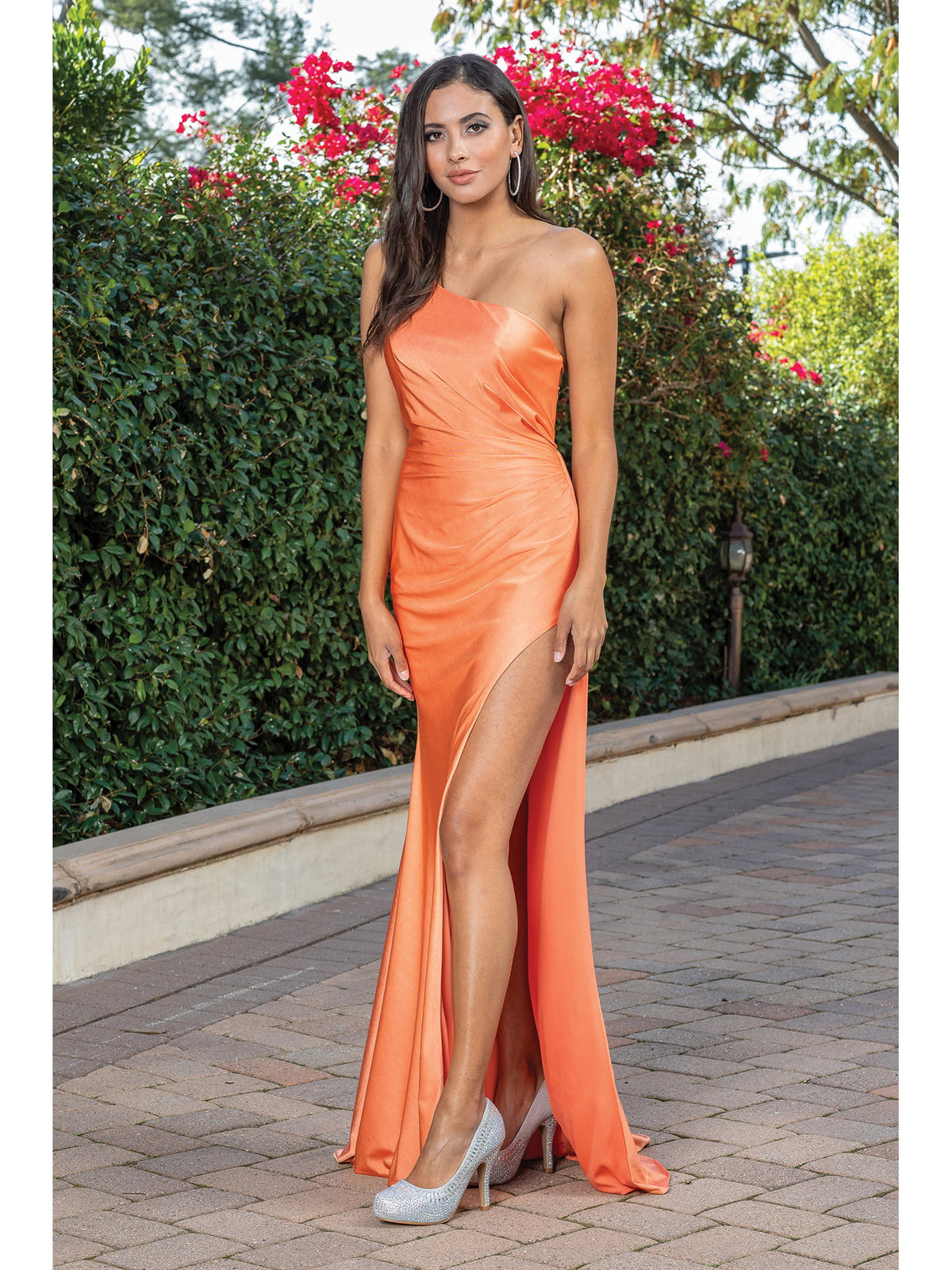Dancing Queen 4299 prom dress in coral, front view