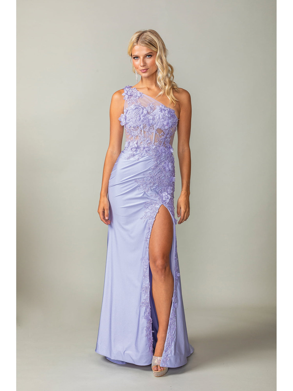 Dancing Queen 4381 prom dress in lilac, front view