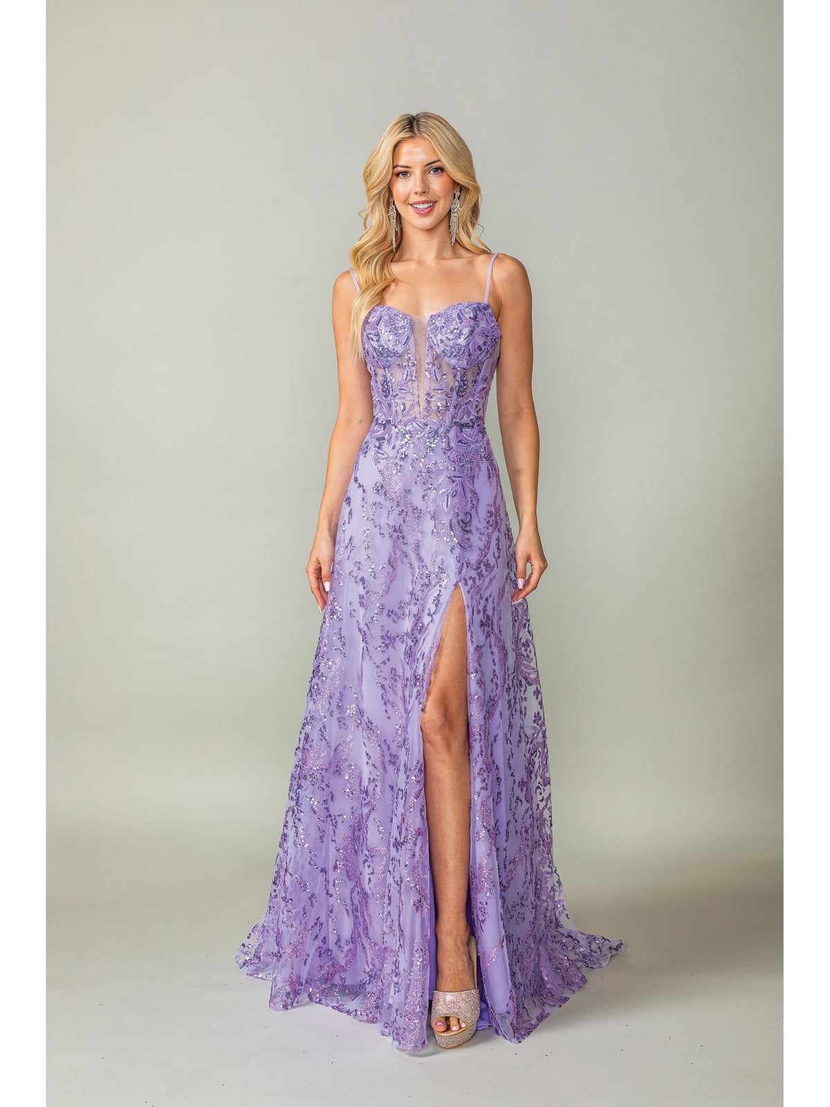 Dancing Queen 4402 prom dress in lilac, front view