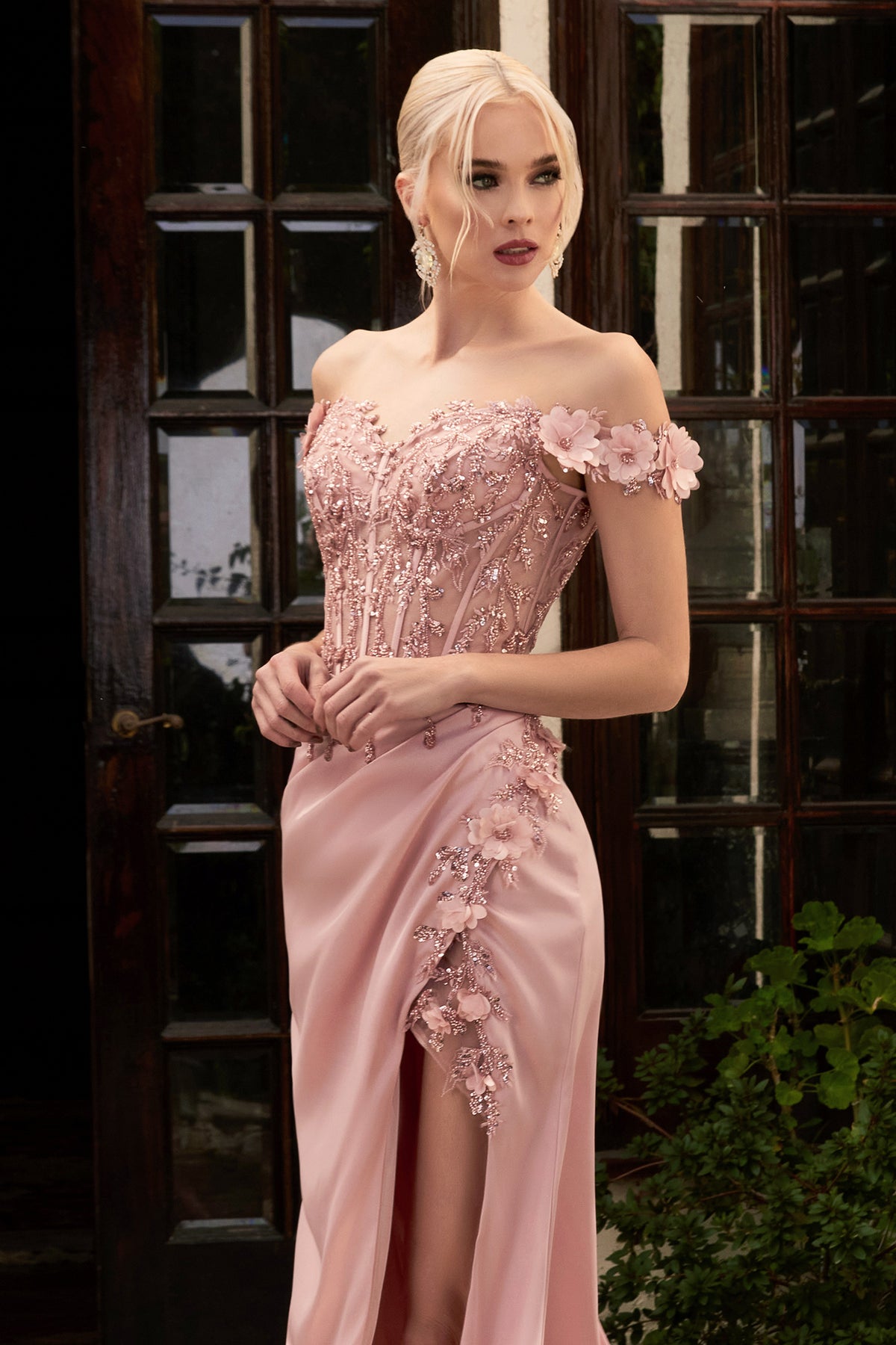 Alexa dress in Blush — detail view