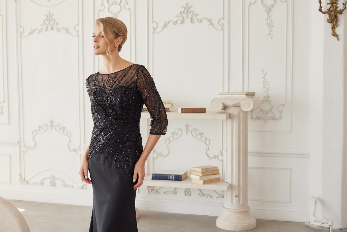 Aveline evening dress in Black