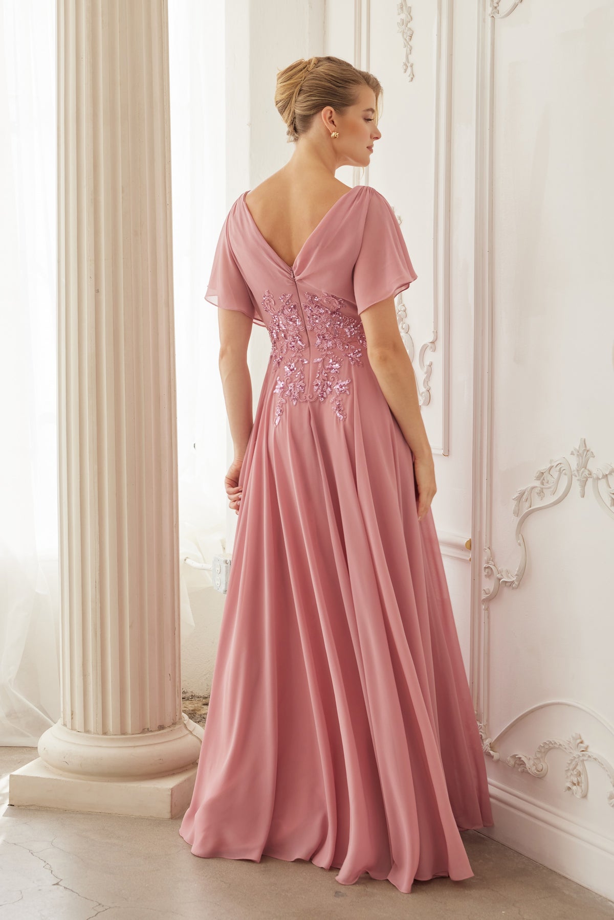 Clementina evening dress in Mauve