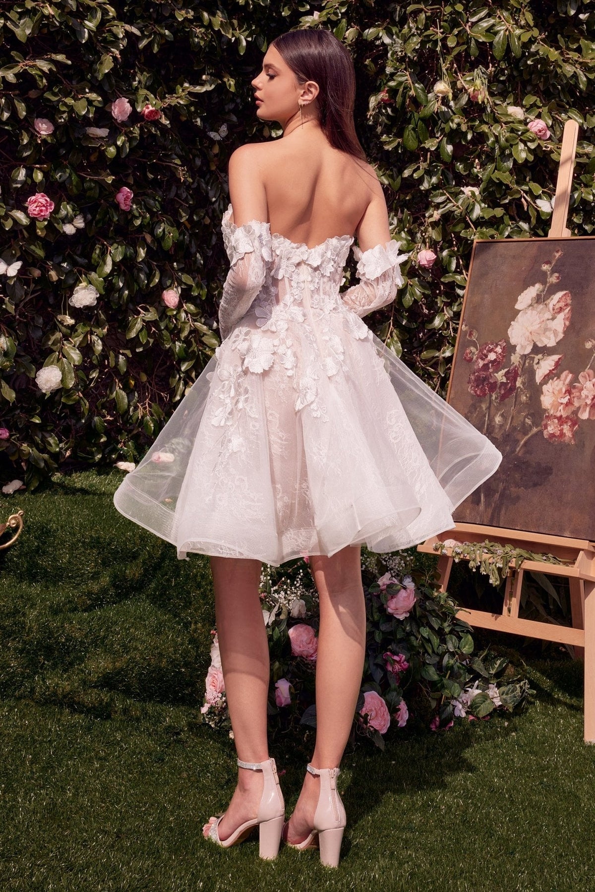 Elettra in Off White — view 2