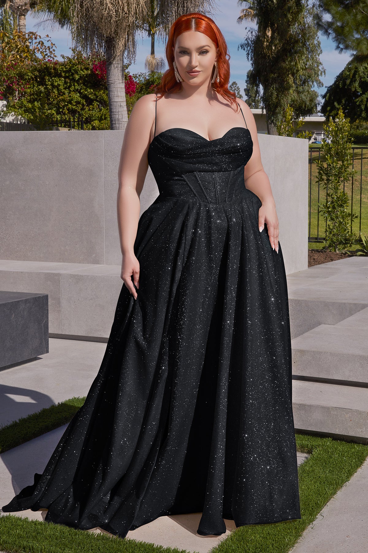 Emma Curve dress in Black — front view
