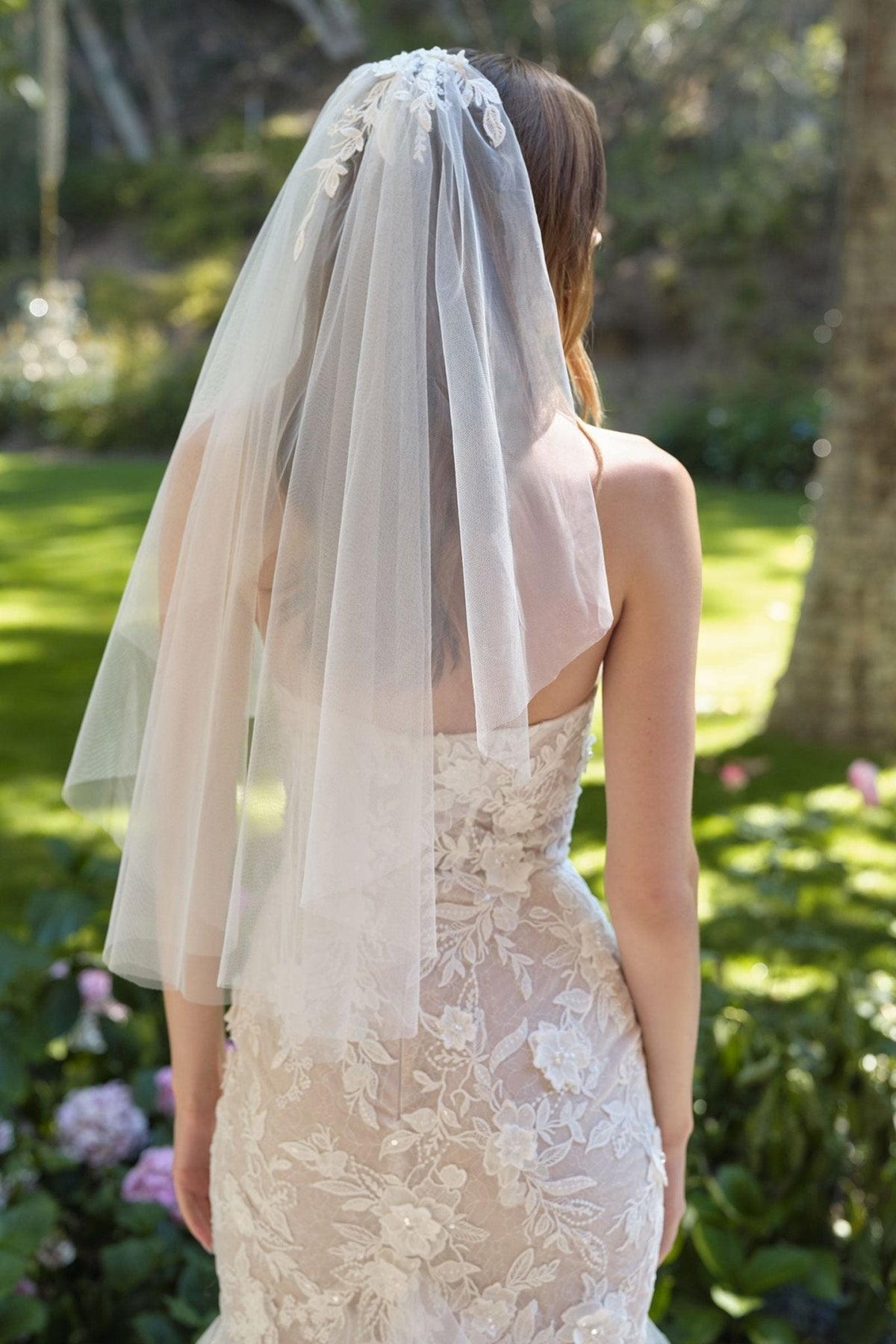Eowyn wedding dress in Off White-Nude, view 5