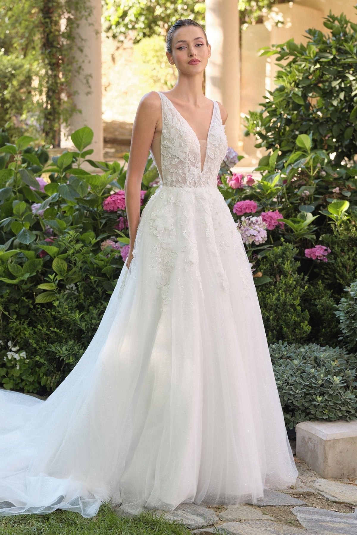 Eseld wedding dress in Off White, view 1