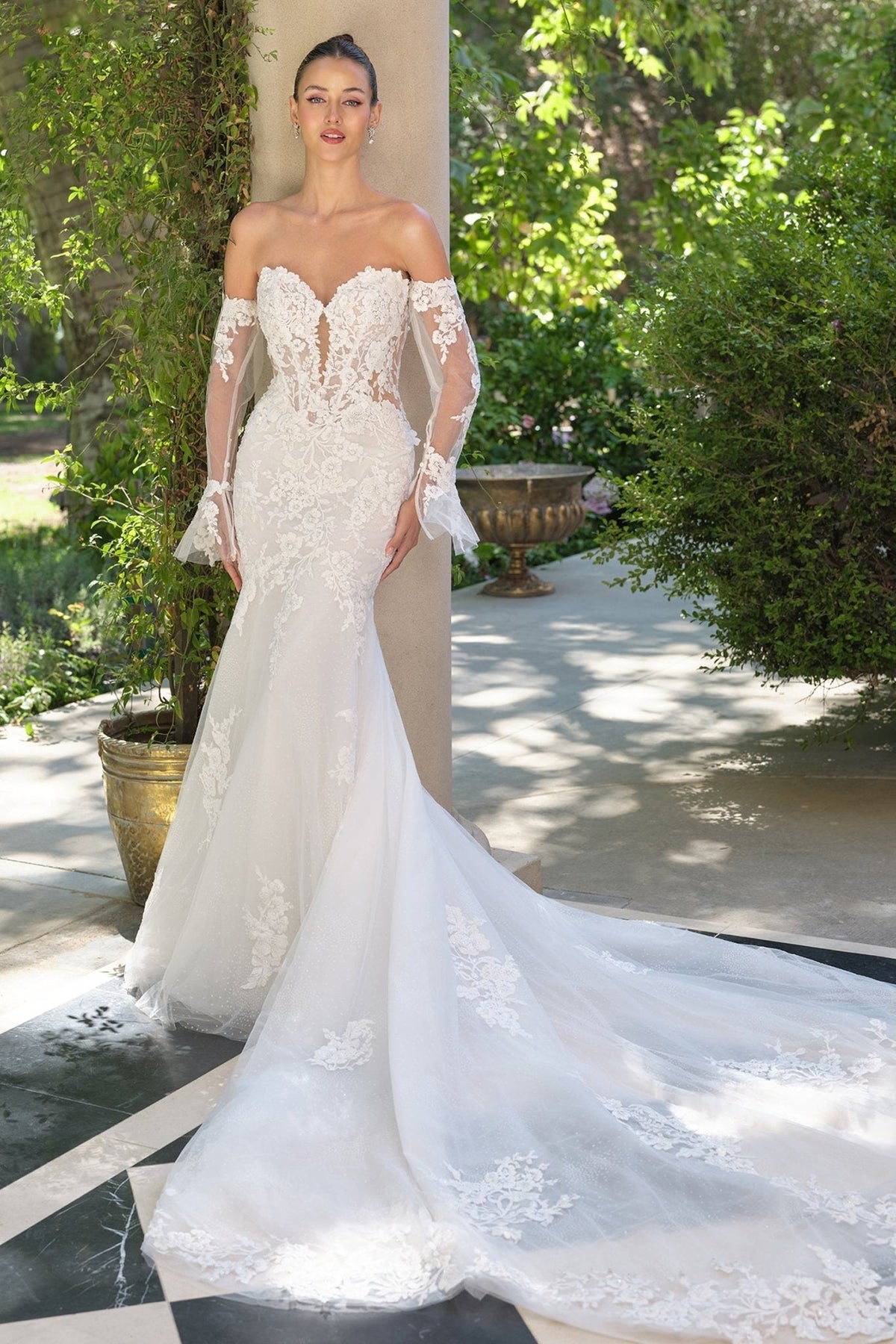 Estella wedding dress in Off White, view 2