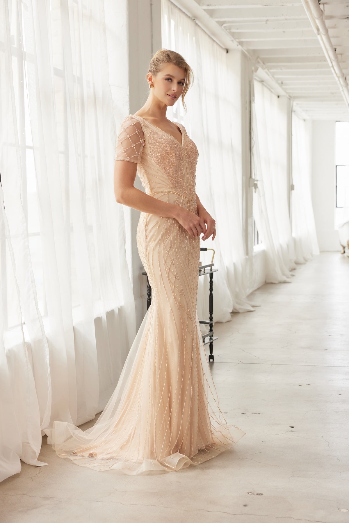 Floriane evening dress in Gold