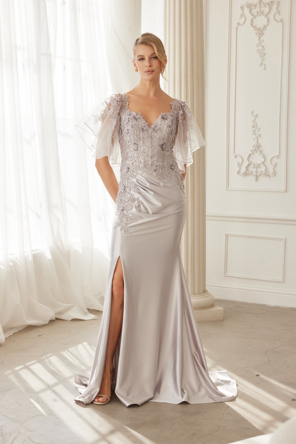 Gabriella evening dress in Silver