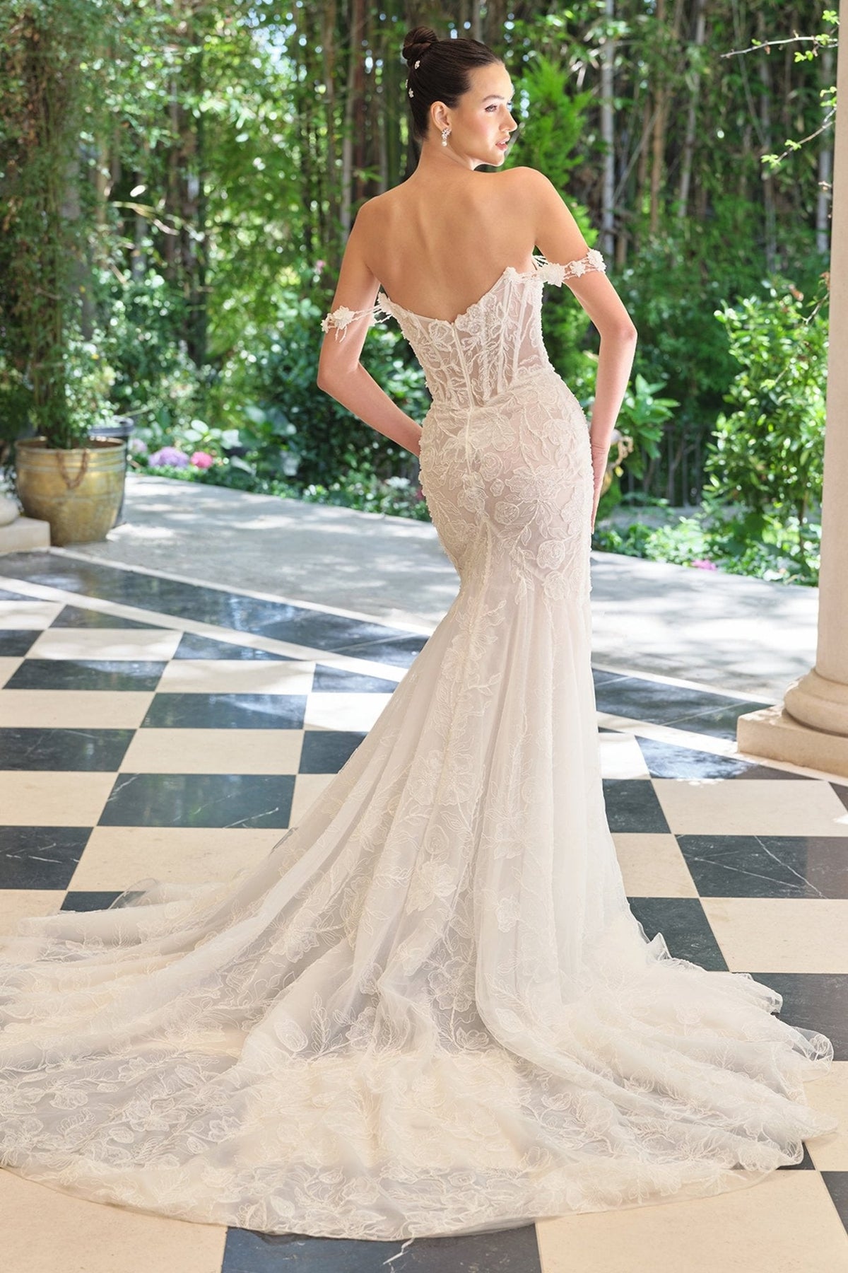 Galatea wedding dress in Off White, view 5