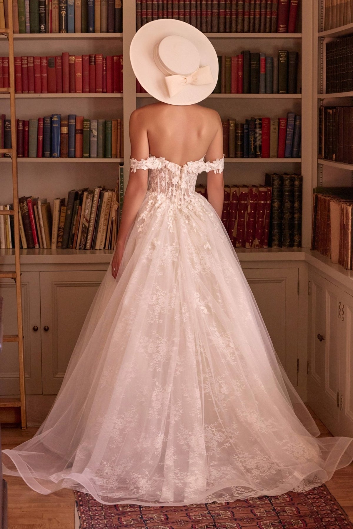Isabeau wedding dress in French White, view 6