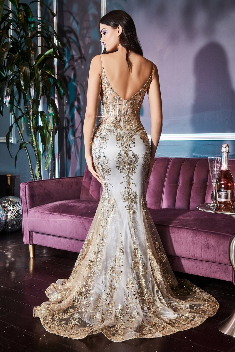 Isabella in Gold Mist — view 2